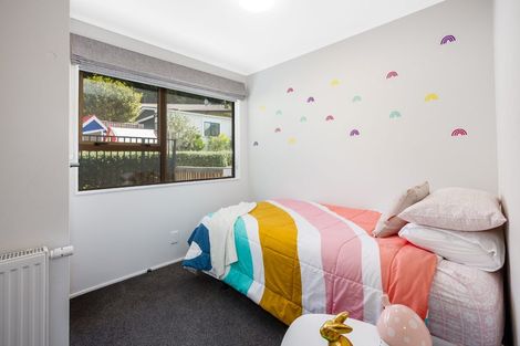 Photo of property in 19 Seagull Place, Whitby, Porirua, 5024