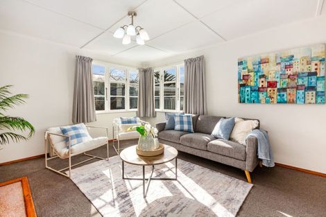 Photo of property in 9 Atiawa Crescent, Waiwhetu, Lower Hutt, 5010