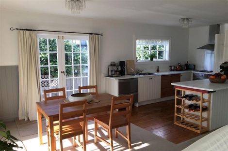 Photo of property in 131a Seaview Road, Paraparaumu Beach, Paraparaumu, 5032
