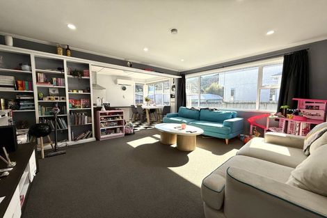 Photo of property in 27 Rimu Street, Naenae, Lower Hutt, 5011