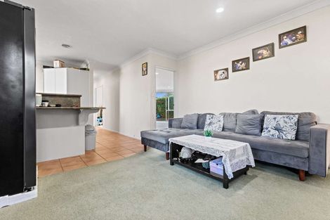 Photo of property in 18 Glen Cree Avenue, Rototuna, Hamilton, 3210