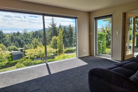 Photo of property in 20 Murray Place, Lake Tekapo, 7999