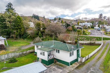Photo of property in 53 Kaka Road, Taihape, 4720