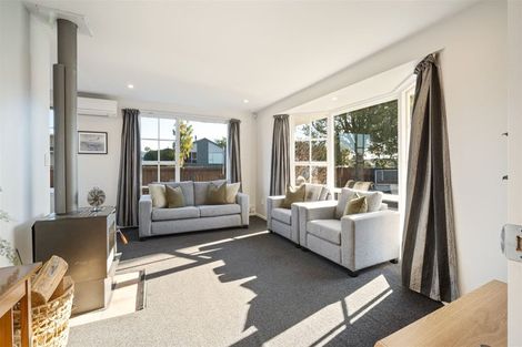 Photo of property in 4 Bidwell Place, Hillmorton, Christchurch, 8025