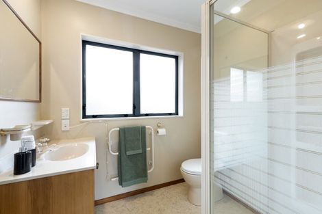 Photo of property in 22 Bouverie Crescent, Flagstaff, Hamilton, 3210