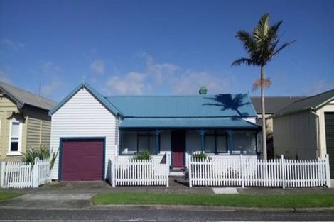 Photo of property in 317 Mackay Street, Thames, 3500