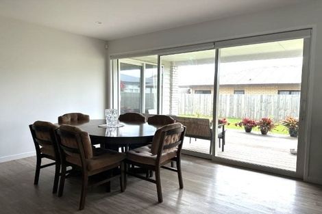 Photo of property in 12 Ngahere Street, Otumoetai, Tauranga, 3110