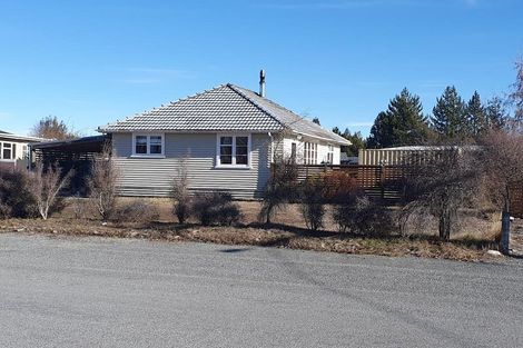 Photo of property in 222 Mackenzie Drive, Twizel, 7901