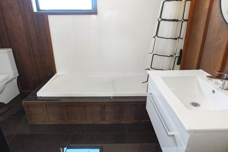 Photo of property in 42a Signal Street, Foxton Beach, Foxton, 4815