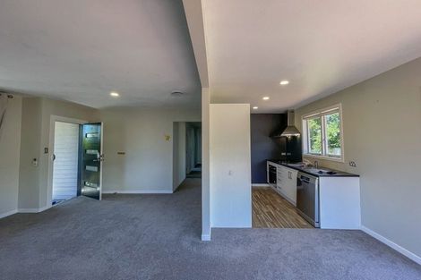 Photo of property in 39a Fairclough Road, Beach Haven, Auckland, 0626