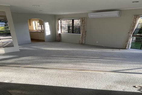 Photo of property in 1/15 Micawber Place, Mellons Bay, Auckland, 2014