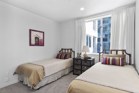 Photo of property in Beaumont Apartments, 8/12 Maunganui Road, Mount Maunganui, 3116