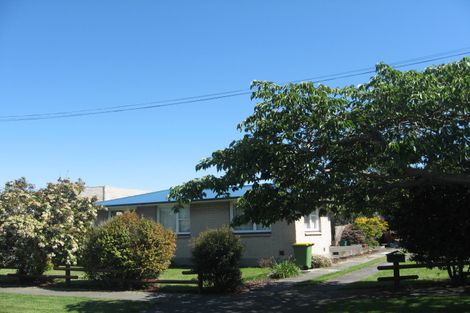 Photo of property in 22 Stackhouse Avenue, Bishopdale, Christchurch, 8053