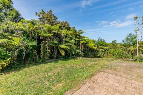 Photo of property in 21 Oscar Road, Greenhithe, Auckland, 0632
