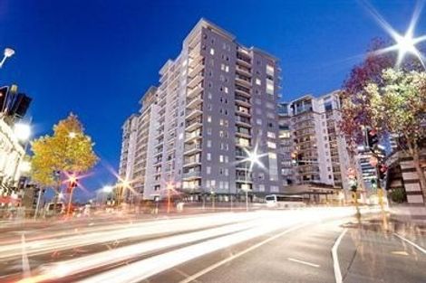 Photo of property in Victopia Apartments, 8j/135 Victoria Street West, Auckland Central, Auckland, 1010