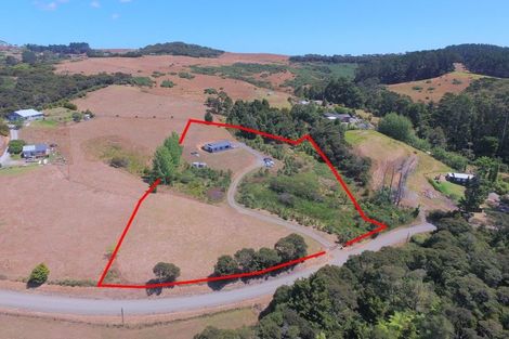 Photo of property in 33 Cory Road, Kaukapakapa, 0873