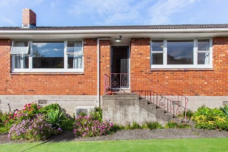 Photo of property in 2/108 Saint Johns Road, Saint Johns, Auckland, 1072