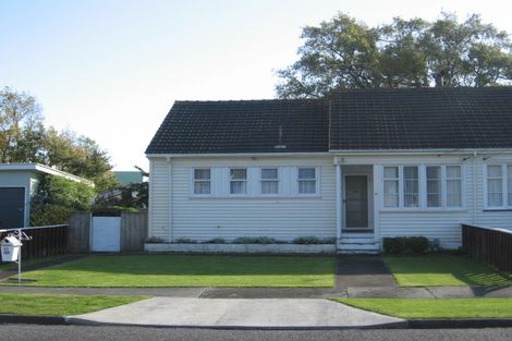 Photo of property in 24 Cole Street, Naenae, Lower Hutt, 5011