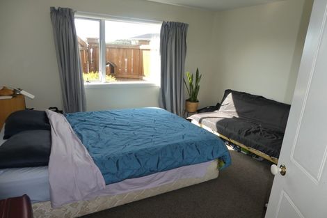 Photo of property in 16 Ida Street, New Brighton, Christchurch, 8061