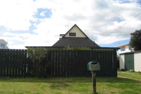 Photo of property in 26 Kaye Road, Pataua North, Whangarei, 0175