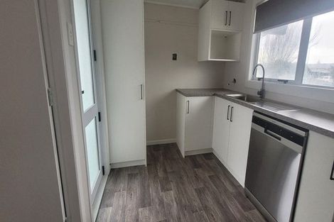 Photo of property in 5 Lilac Street, Melville, Hamilton, 3206