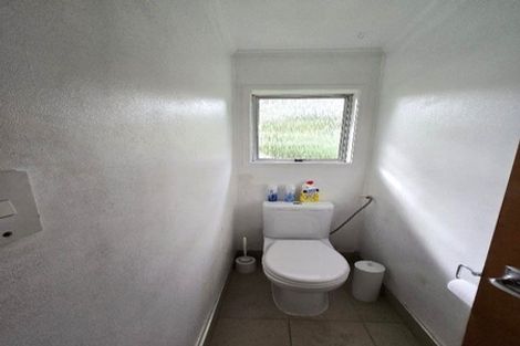 Photo of property in 1/25 Sapphire Place, Bayview, Auckland, 0629