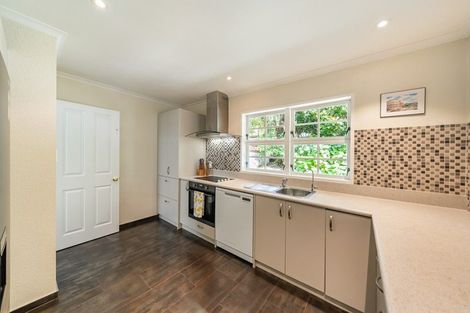 Photo of property in 24 Avian Road, Blue Mountains, Upper Hutt, 5371