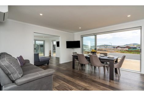 Photo of property in 26 Northcoast Place, Mangawhai Heads, Mangawhai, 0505