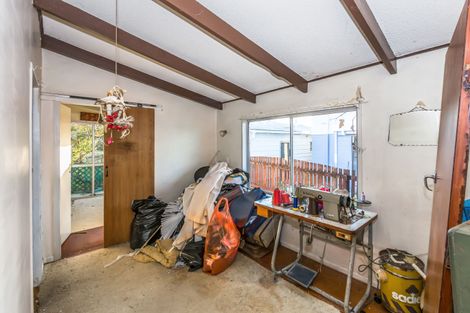 Photo of property in 2 Kawau View Road, Snells Beach, 0920