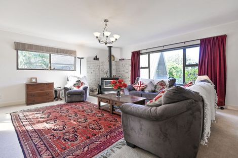 Photo of property in 213 Taradale Road, Pirimai, Napier, 4112