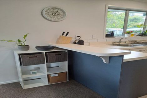 Photo of property in 48 Salamanca Road, Sunnynook, Auckland, 0620