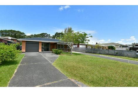 Photo of property in 8 Manuka Street, Orewa, 0931