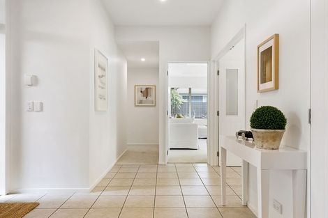 Photo of property in 5 Levinge Lane, Hillmorton, Christchurch, 8024