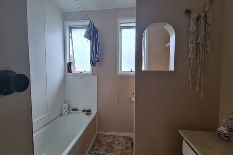 Photo of property in 23 Newton Street, Outer Kaiti, Gisborne, 4010