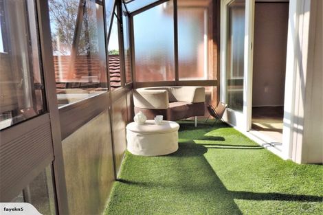 Photo of property in 1/240 Hurstmere Road, Takapuna, Auckland, 0622