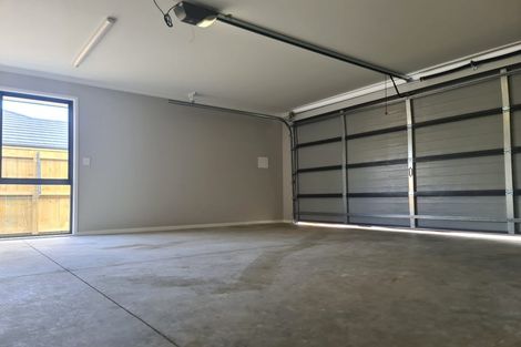 Photo of property in 17 Pipi Crescent, Tuakau, 2121