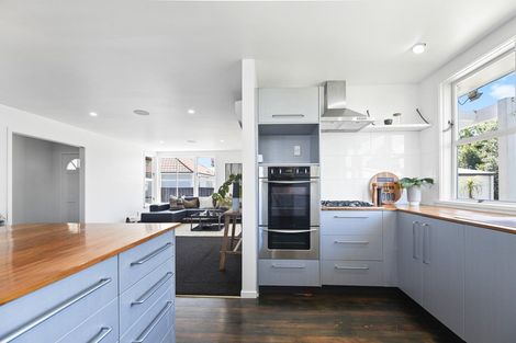 Photo of property in 47 Montgomery Crescent, Bader, Hamilton, 3206