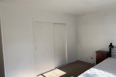 Photo of property in 1/37 Eversleigh Road, Belmont, Auckland, 0622