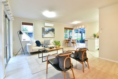 Photo of property in 9 Neptune Avenue, Beach Haven, Auckland, 0626