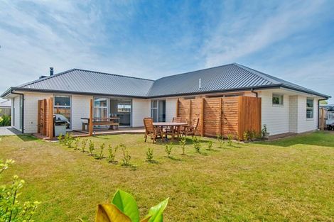 Photo of property in 15 Kingsdowne Drive, West Melton, 7618