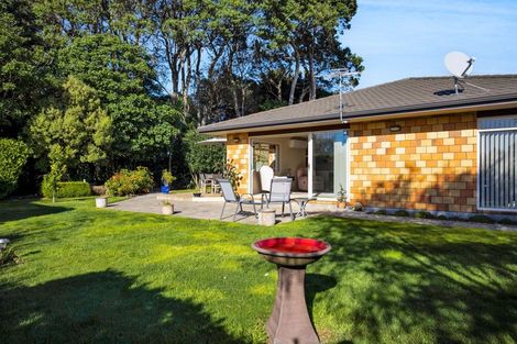 Photo of property in 7 Manuka Place, Whalers Gate, New Plymouth, 4310