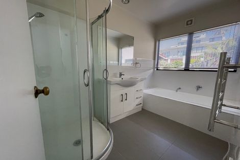 Photo of property in 1/4 Dorrit Lane, Howick, Auckland, 2014