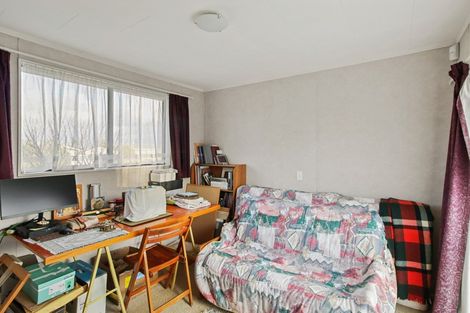 Photo of property in 29 Hennessy Street East, Foxton Beach, Foxton, 4815