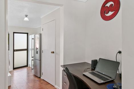 Photo of property in 13 Atarau Grove, Paraparaumu, 5032