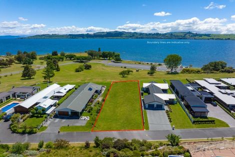 Photo of property in 30 Kuiwai Drive, Rainbow Point, Taupo, 3330