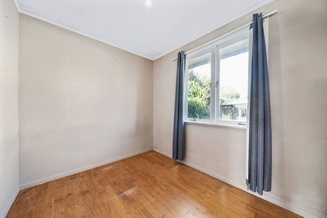 Photo of property in 3 Cobham Crescent, Kelston, Auckland, 0602