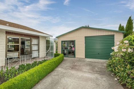 Photo of property in 219 Main North Road, Redwood, Christchurch, 8051