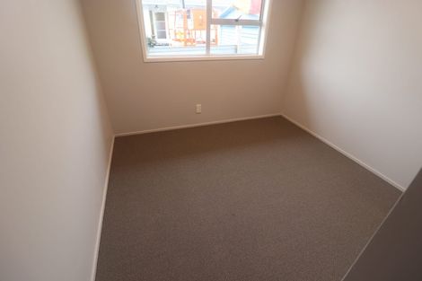 Photo of property in 1 Serrano Place, Clover Park, Auckland, 2023