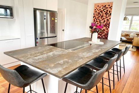Photo of property in 3 Knight Avenue, Mount Albert, Auckland, 1025