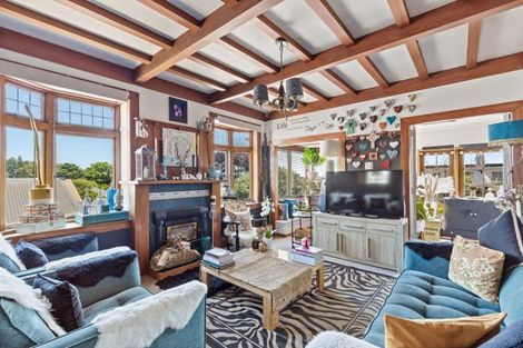 Photo of property in 16 Bulteel Street, New Plymouth, 4310